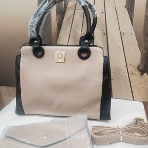 A beautiful set of handbag and mini purse...